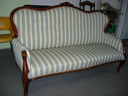 Rokokoo soffa, Linwood stripe